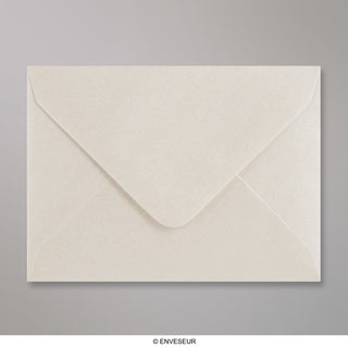 82x113 mm (C7) Oyster Lustre Envelope